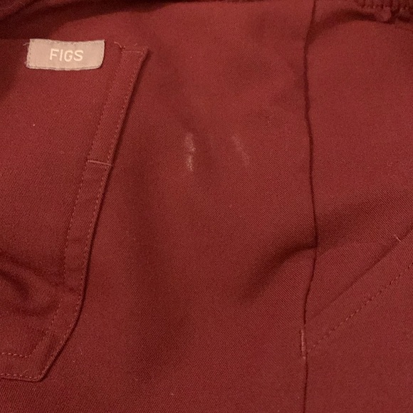 Figs burgundy scrub pants joggers - Picture 3 of 4